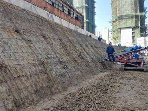 五常建筑边坡支护